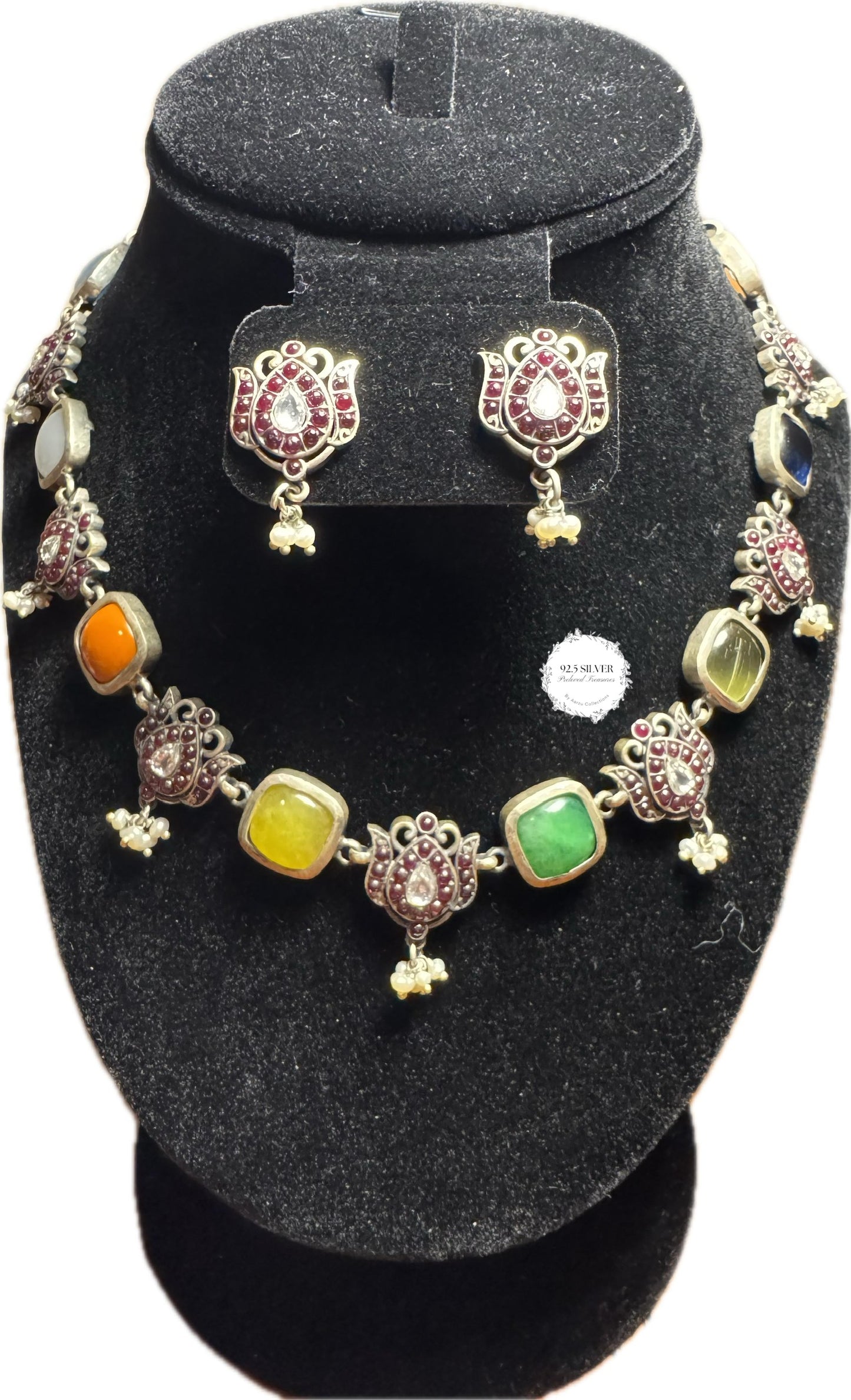 92.5 Silver necklace set with kemp and multi stones from preloved collection