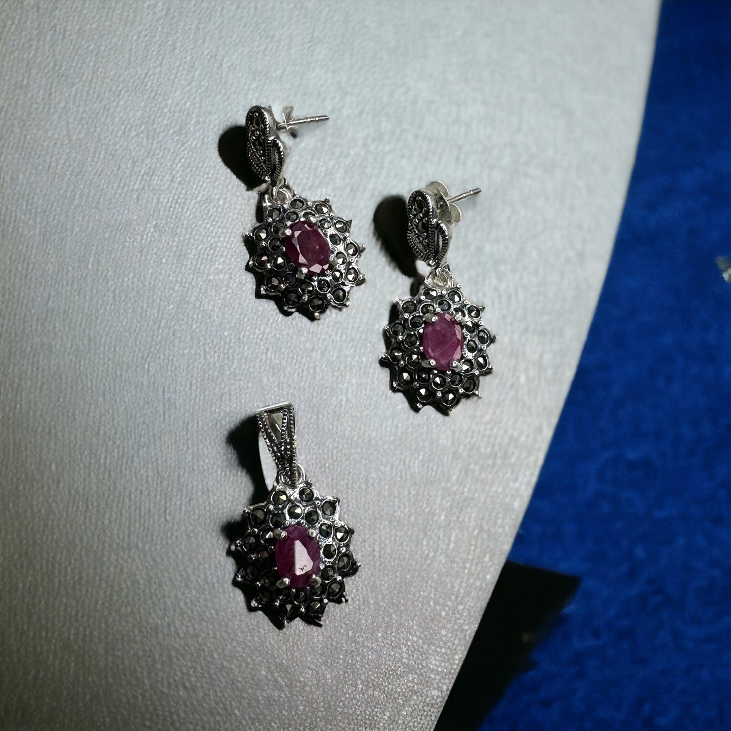 92.5 Silver Marcasite pendant set