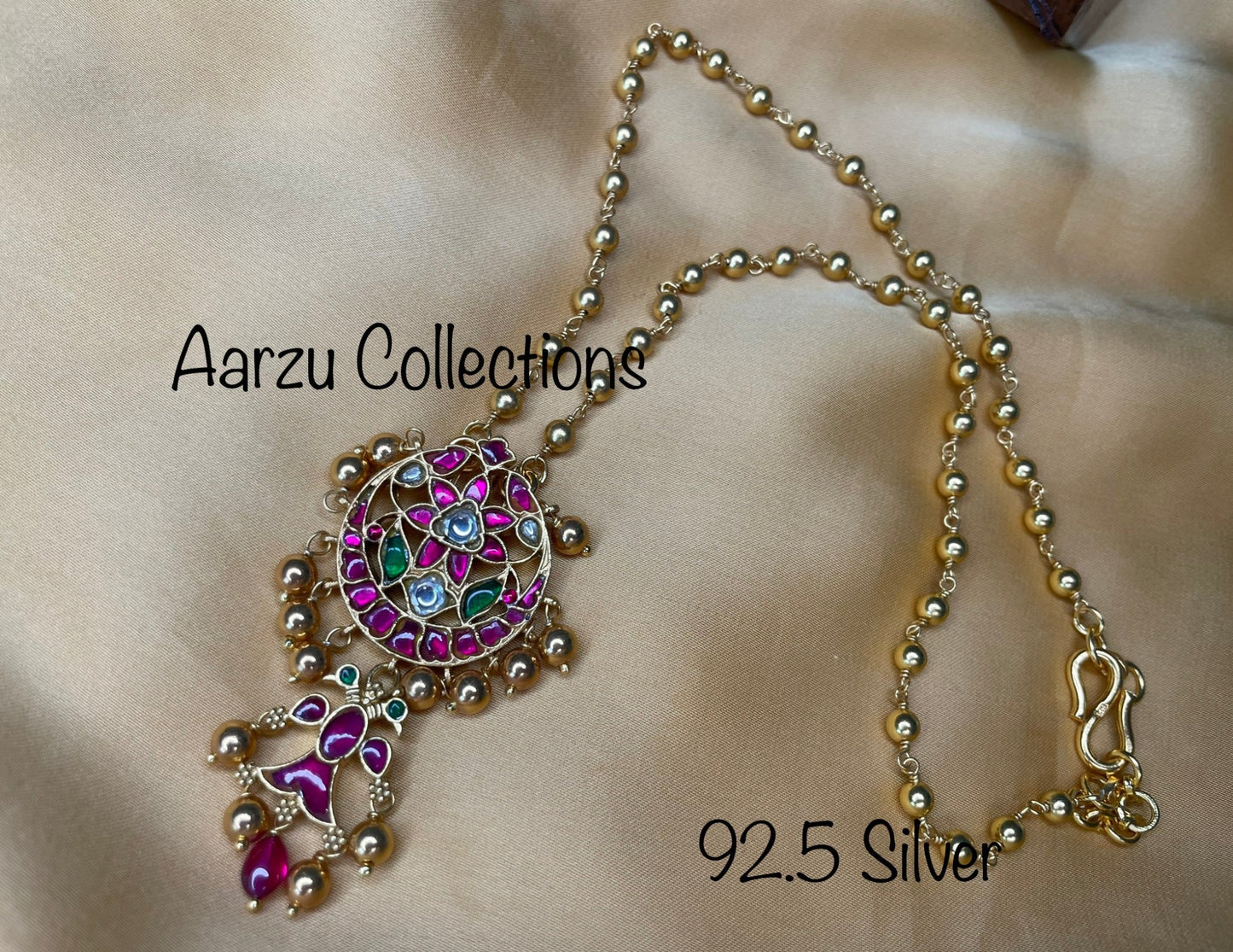 92.5 Silver Kundan Jadau pendant with gold chain - 36 gms