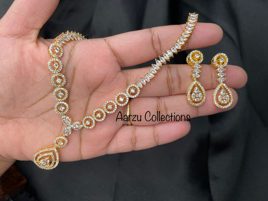 Contemporary American Diamond Necklace and Earrings Set
