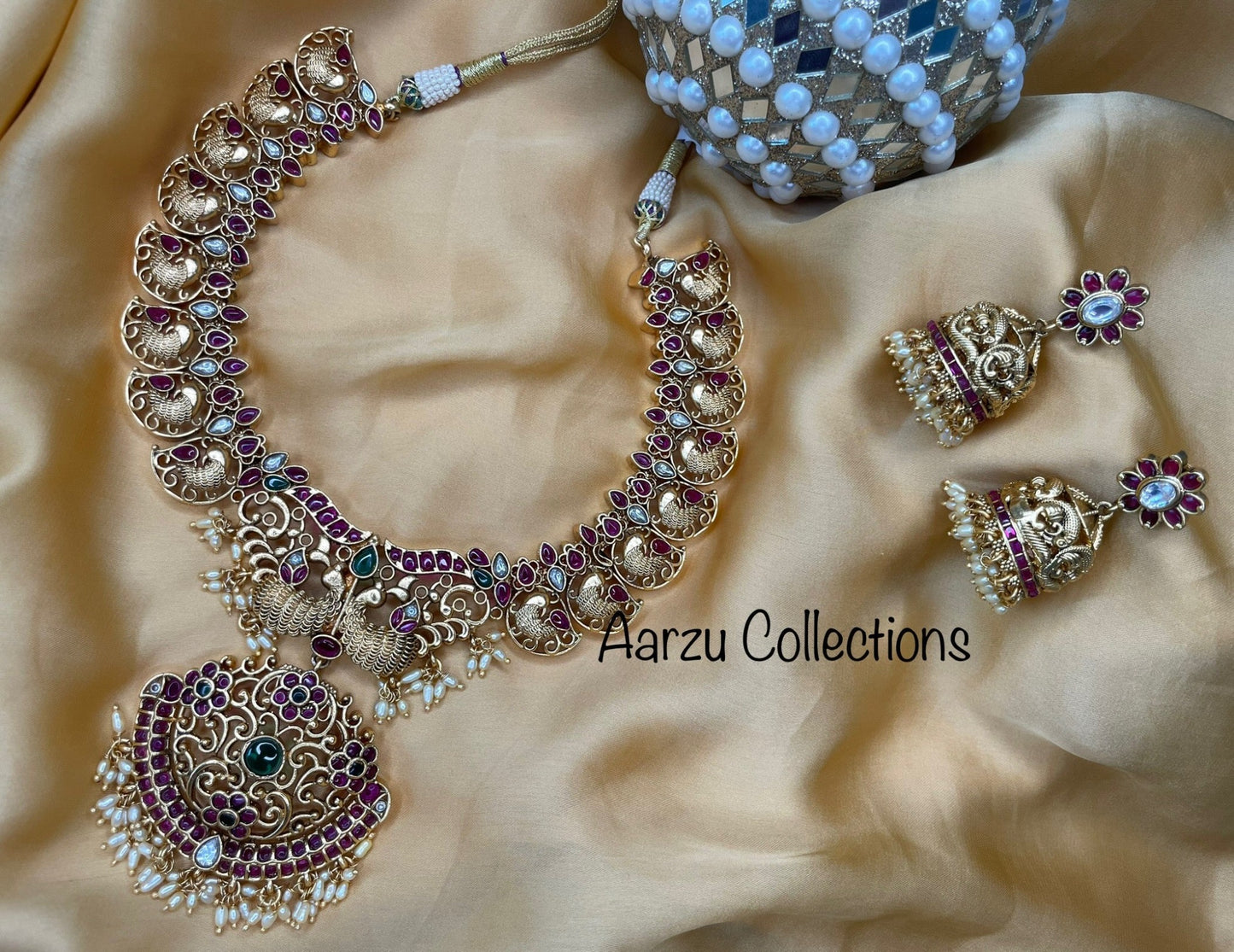 Kemp Peacock Necklace Set