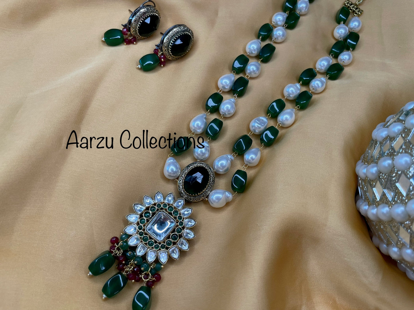 Marudhara Polki Baroque pearls necklace and earrings set