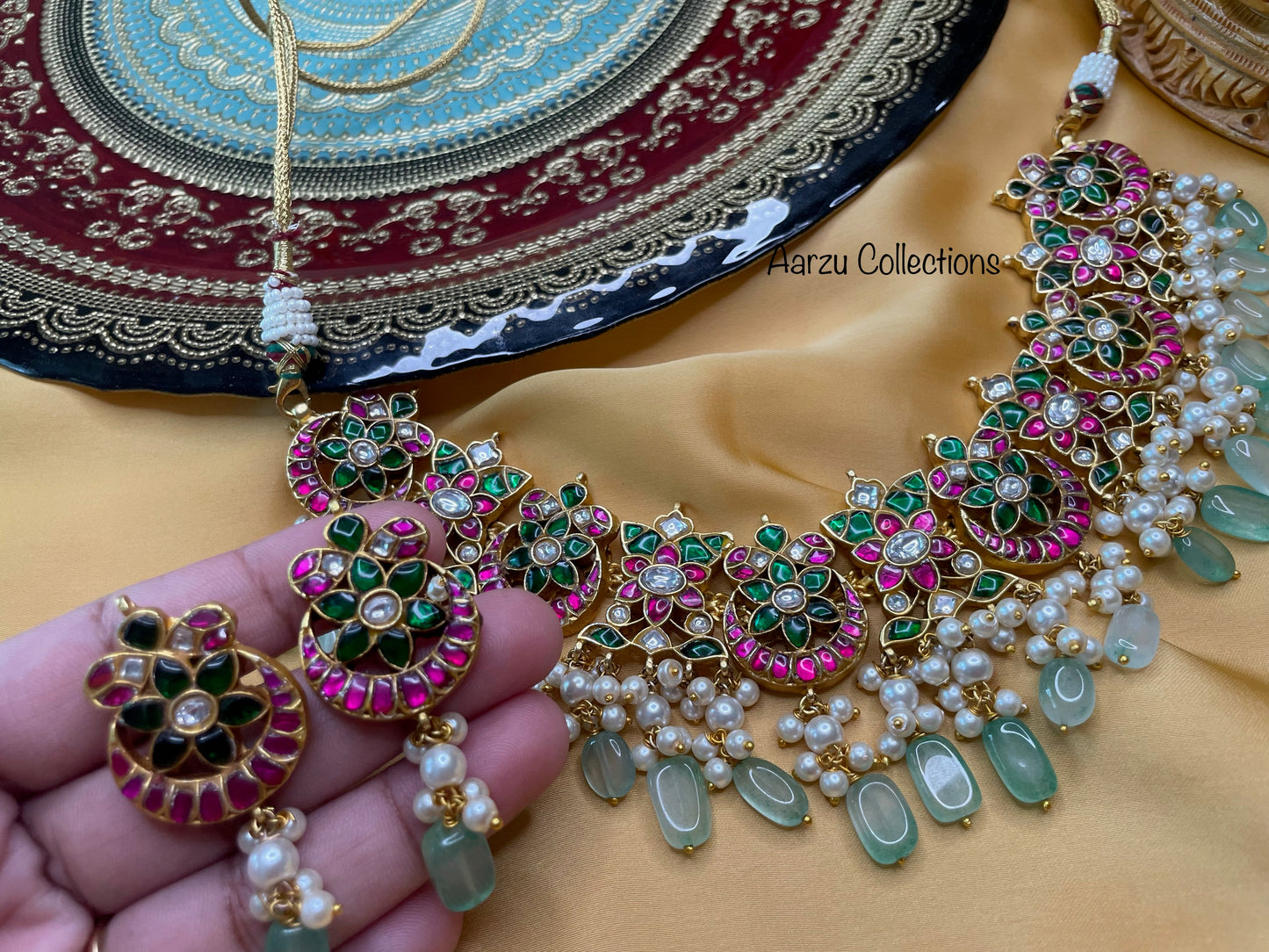Kundan Jadau Necklace and Earrings Set