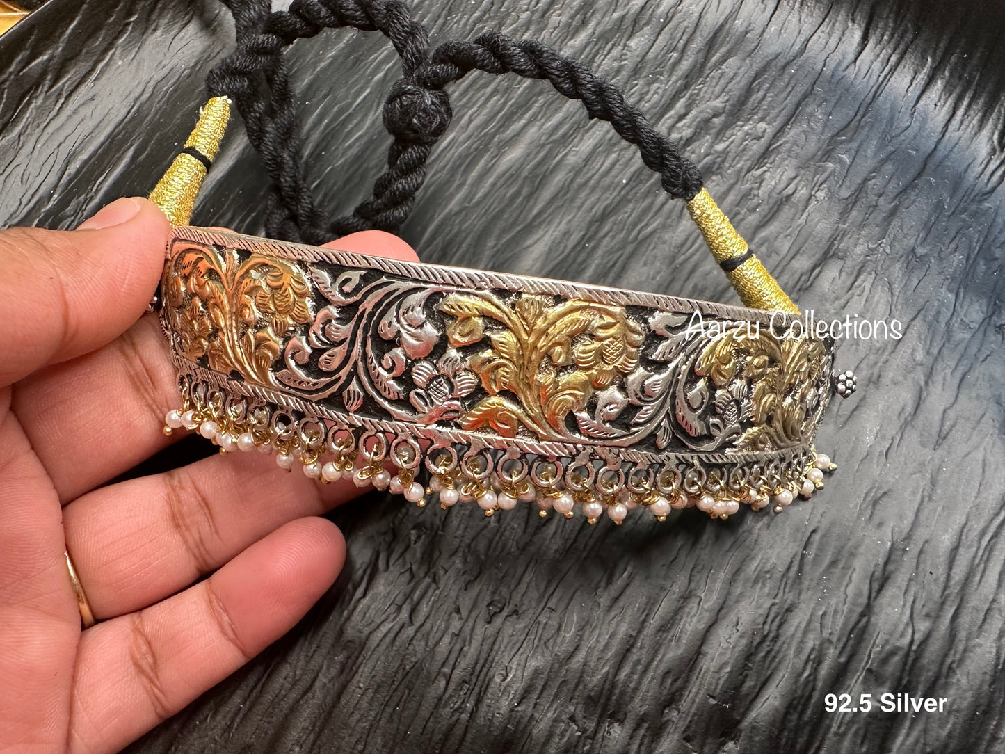 92.5 Silver Dual Tone Chitai Moon Choker