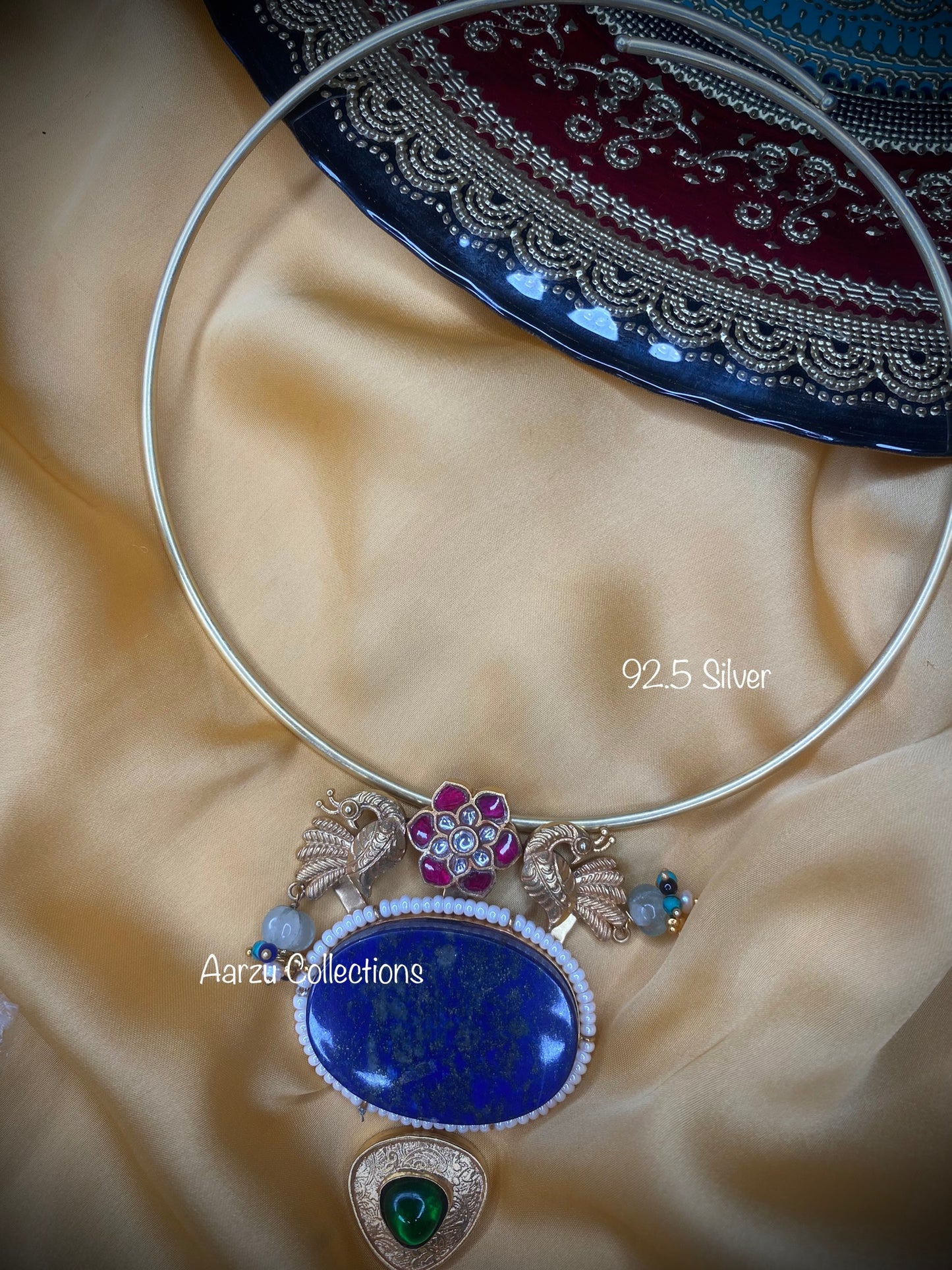 92.5 Silver Fusion collection hasli with Lapis Lazuli pendant - 67 gms