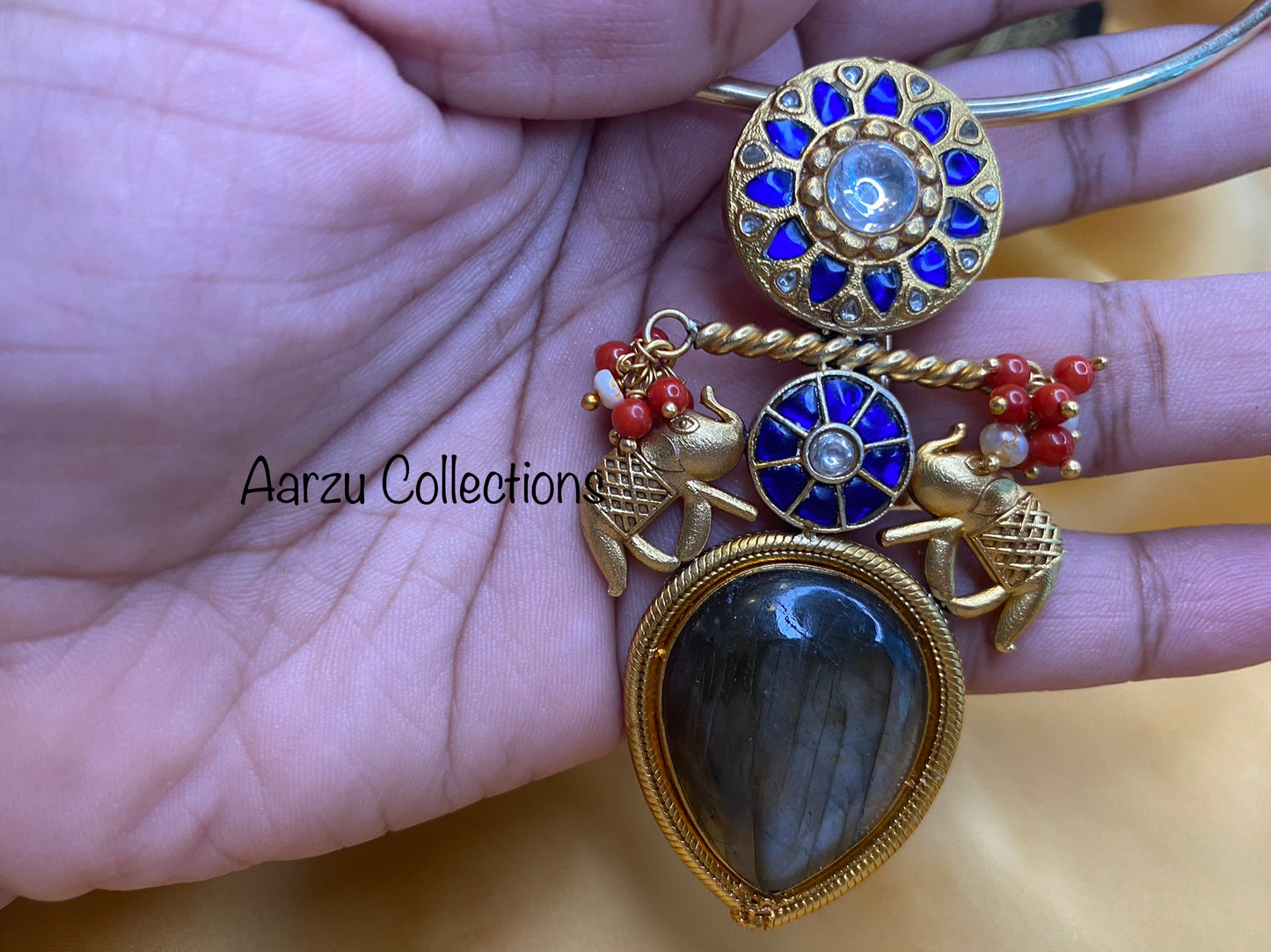 92.5 Silver Fusion collection hasli with pendant - 59 gms