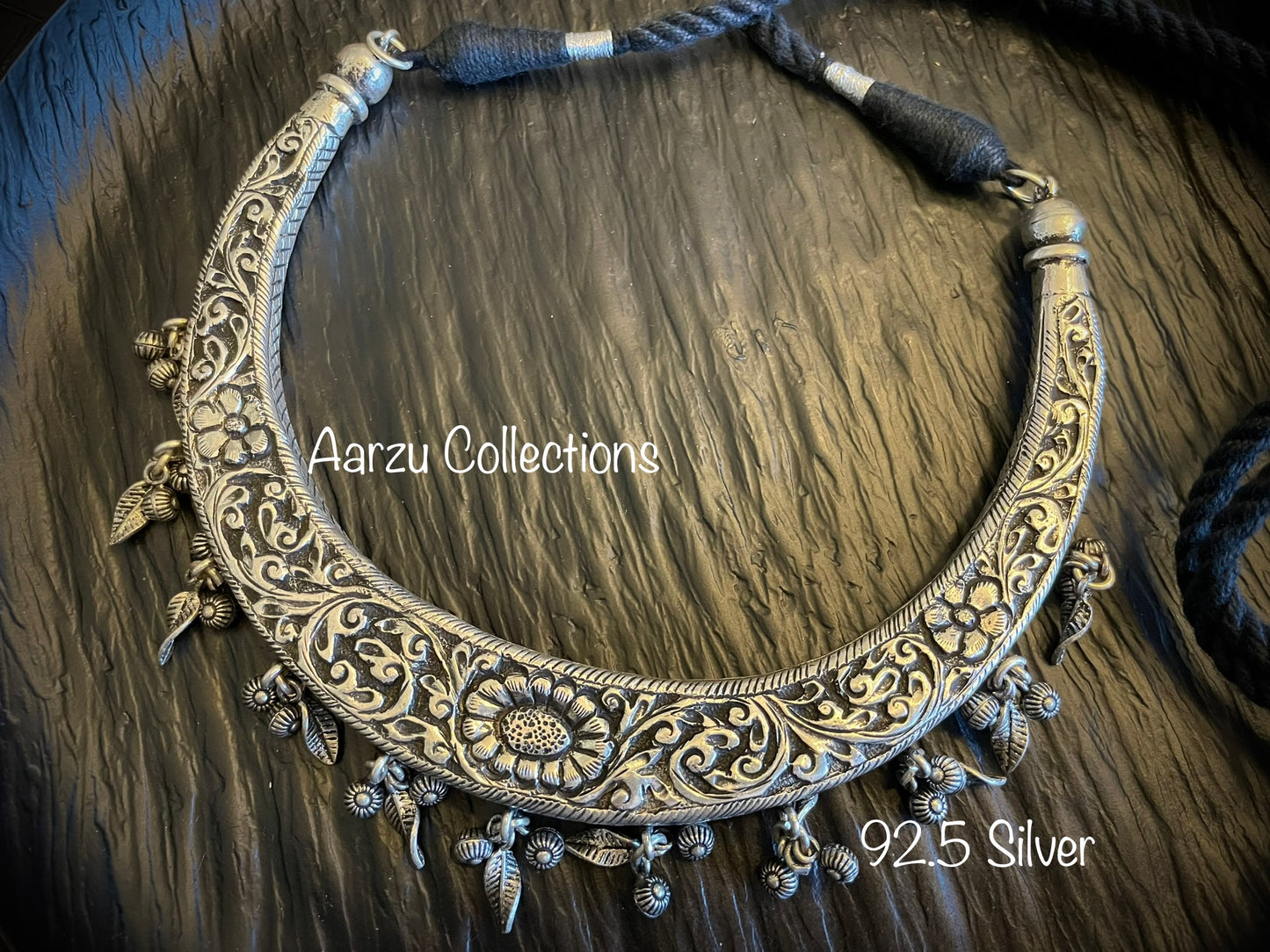 92.5 Silver reversible hasli - 113 gms