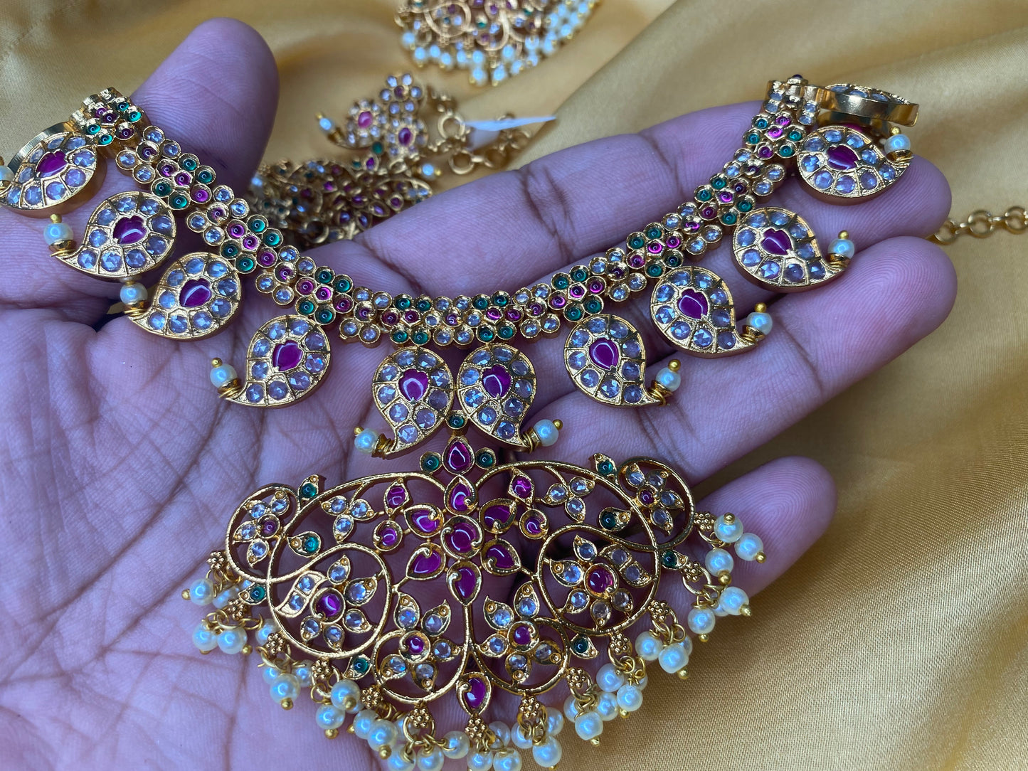 Kemp Mango Necklace Set