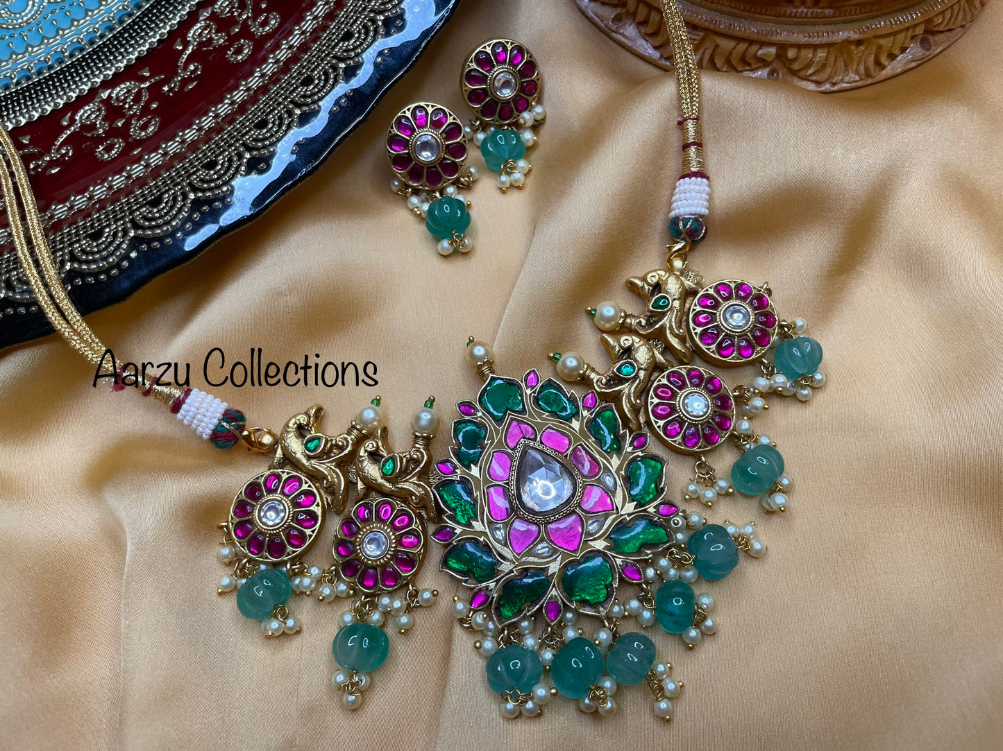 Kundan Jadau Lotus Necklace with earrings