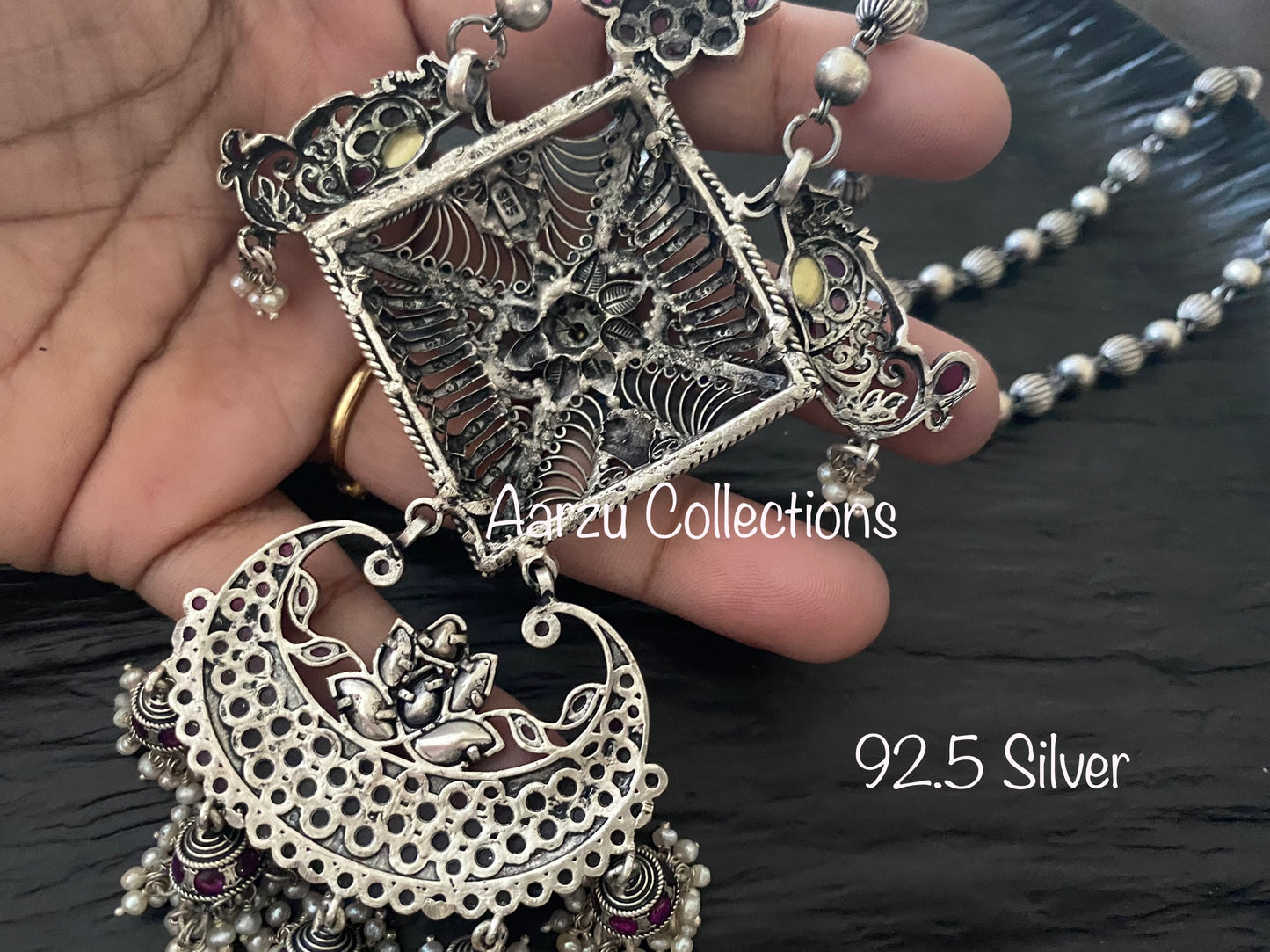 92.5 Silver matar mala with pendant 109 gms