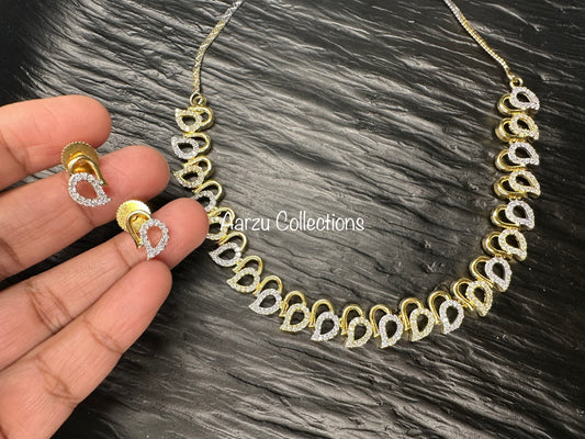 Contemporary American Diamond Necklace and Earrings Set