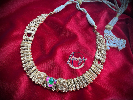 92.5 Silver base vintage necklace