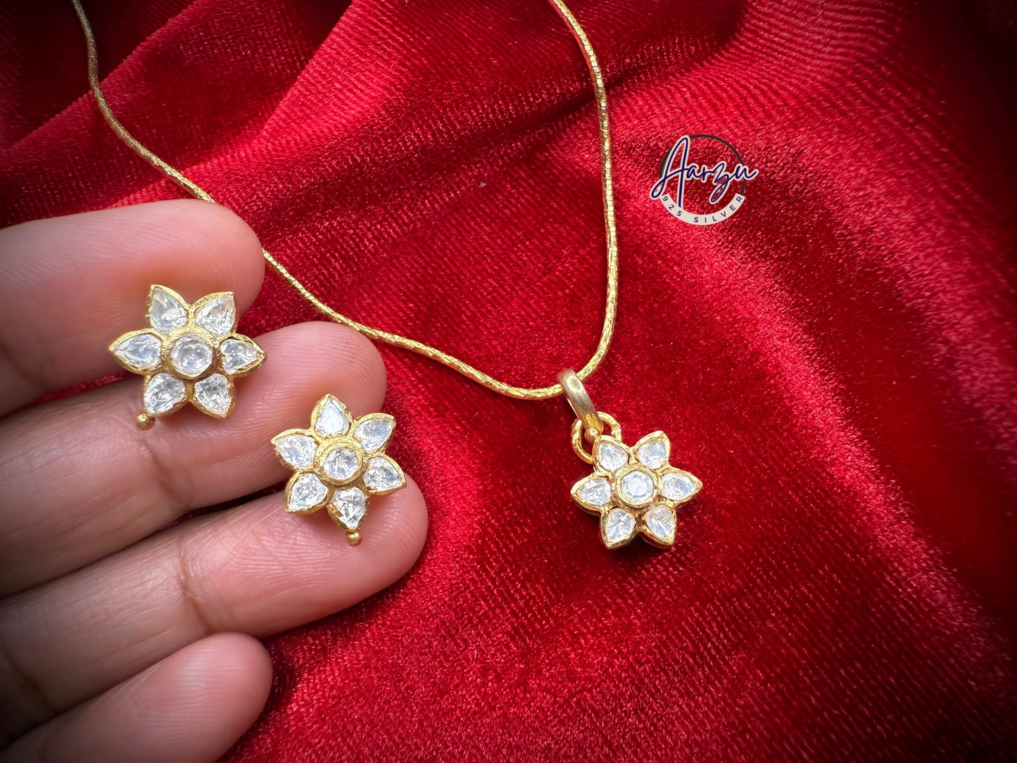 92.5 Silver Moissanite pendant set