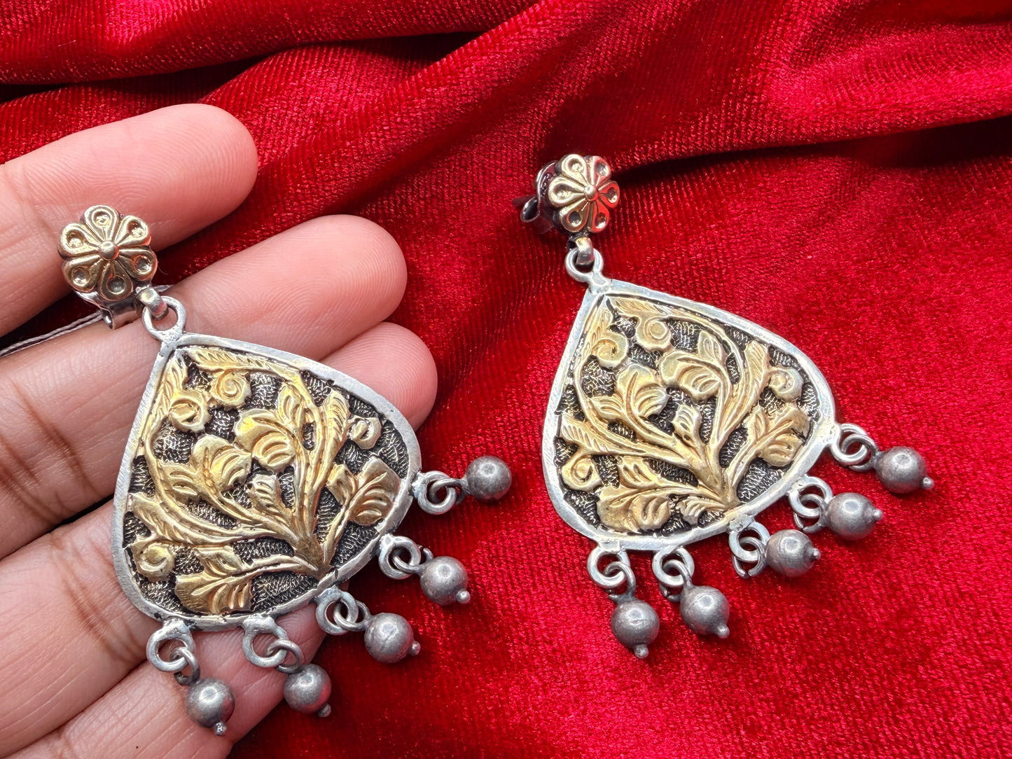 92.5 Silver dual tone earrings - 21.5 gm