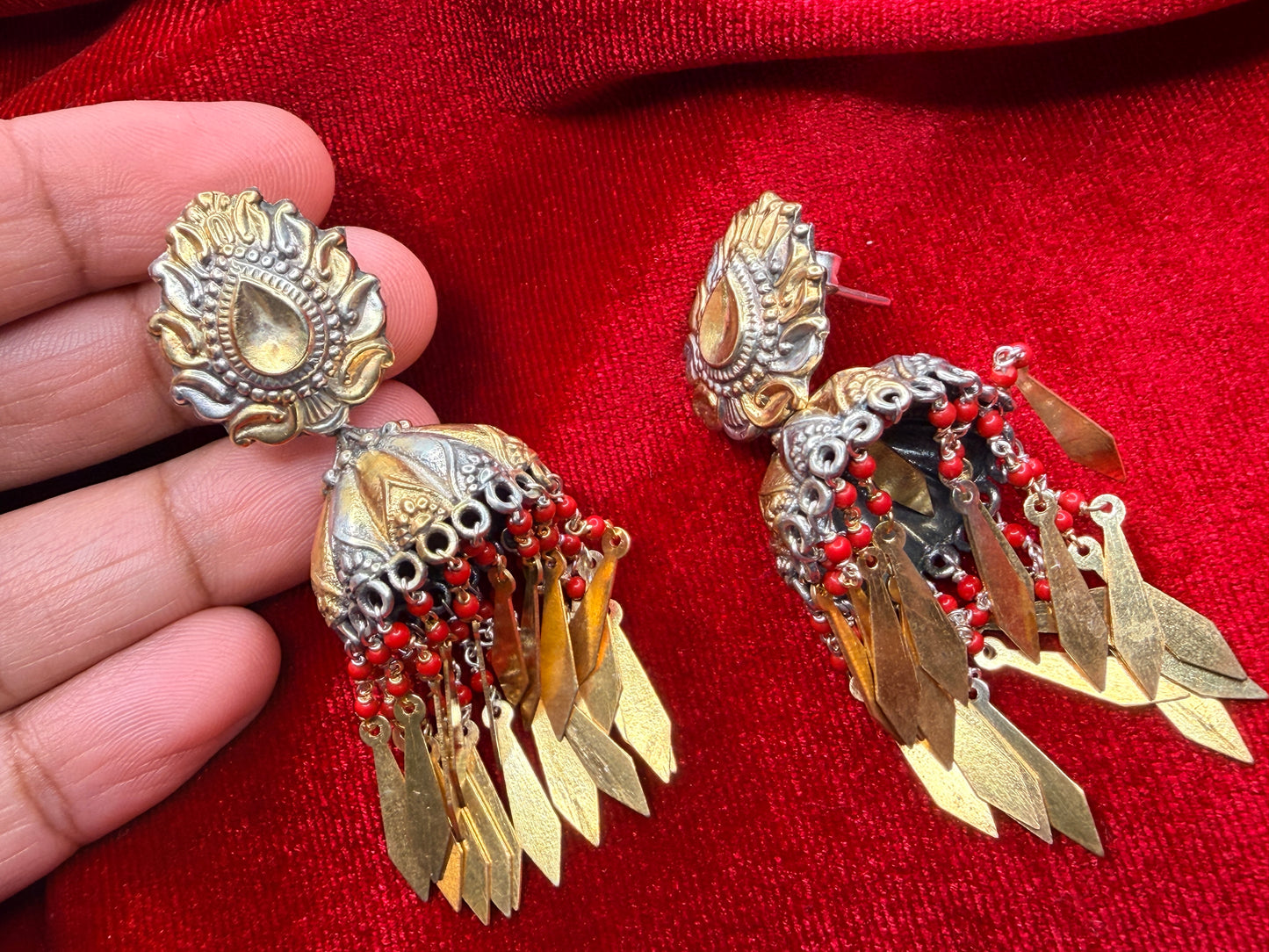 92.5 Silver dual tone earrings - 26.6 gm