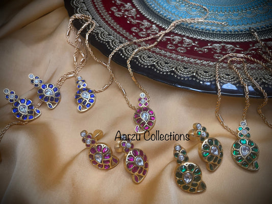 Kundan Jadau paisley Pendant Set with chain