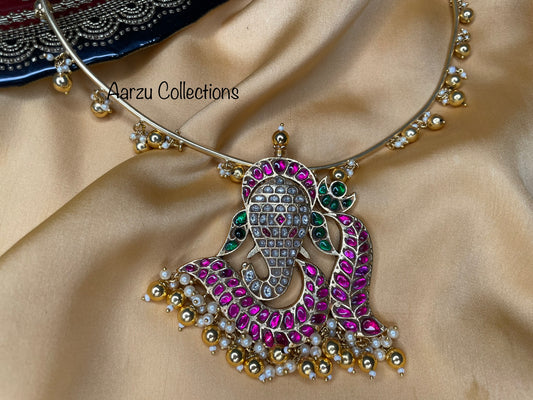 Kundan Jadau Statement pendant